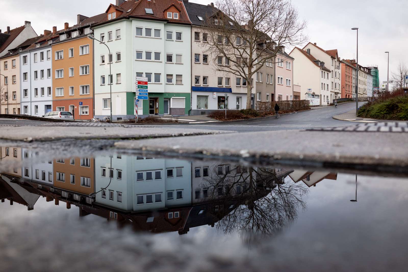 Spiegelung in einer Fütze- Ricoh GR3