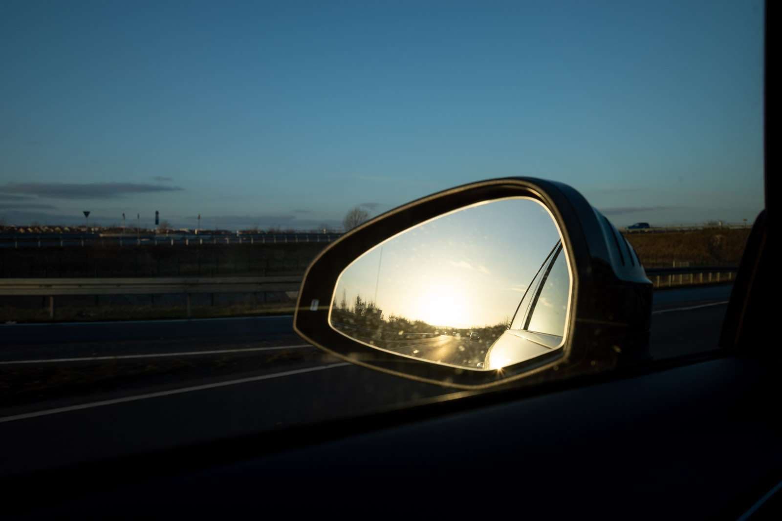Seitenspiegel vom Auto