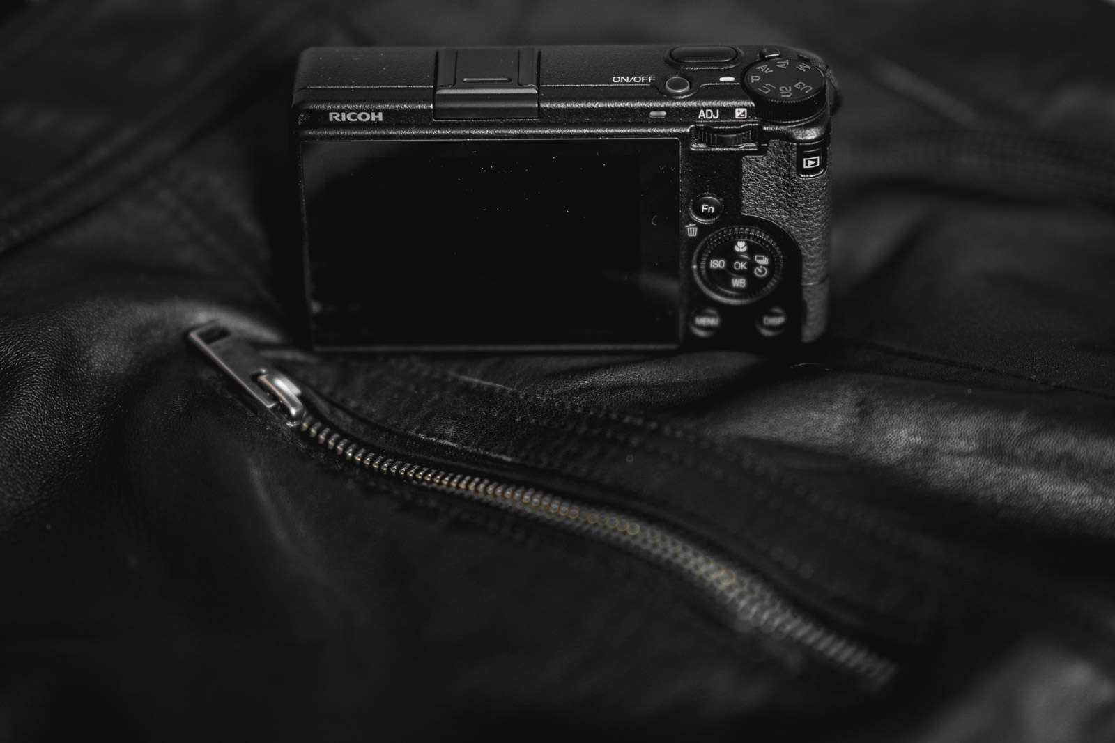 ricoh gr3 test 003